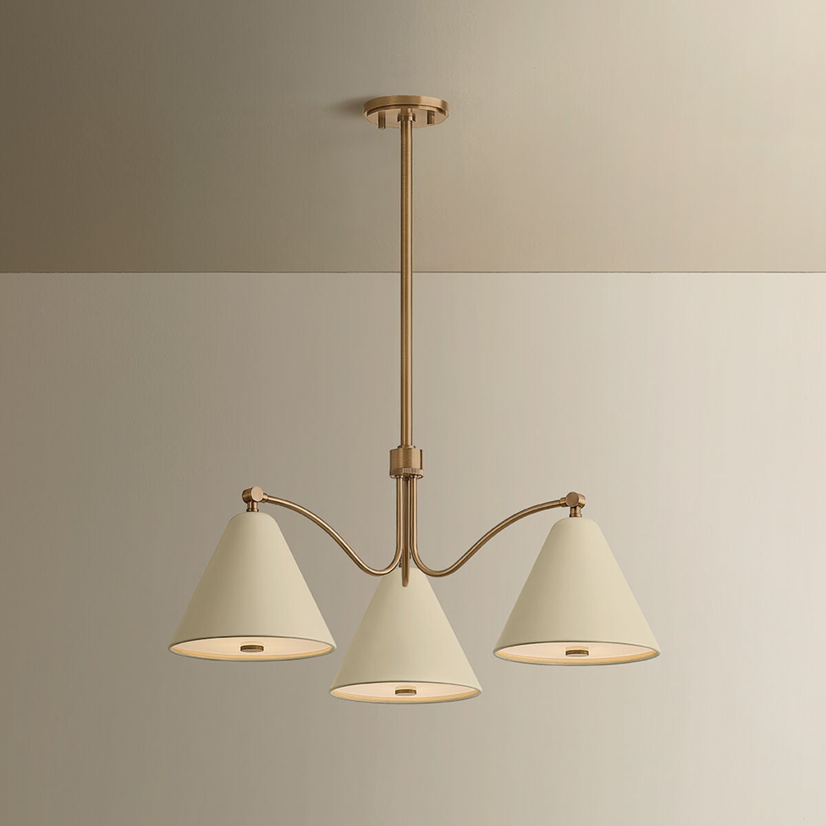 Clive Medium Chandelier
